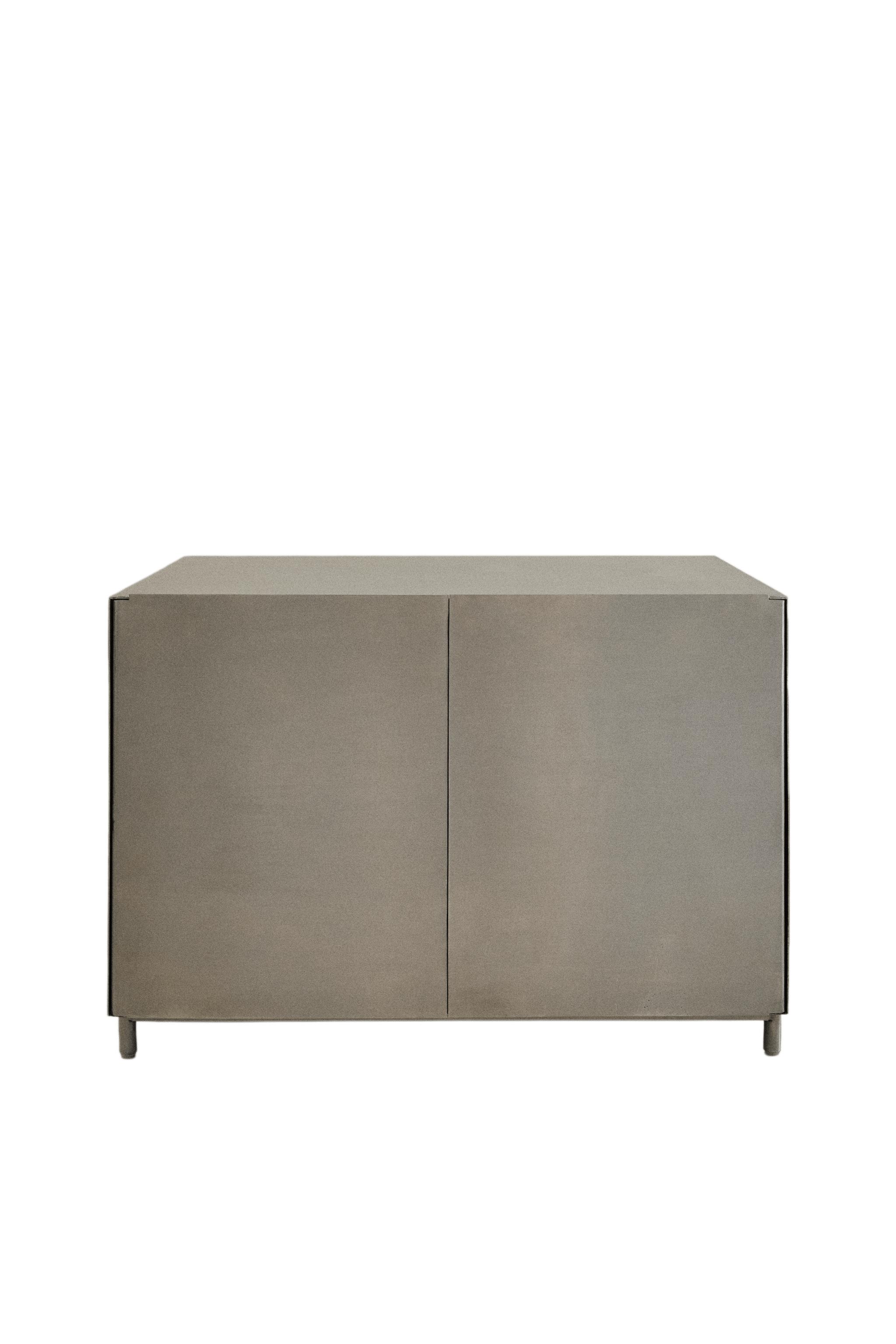 STEEL SIDE TABLE - Matte silver | ZARA United States