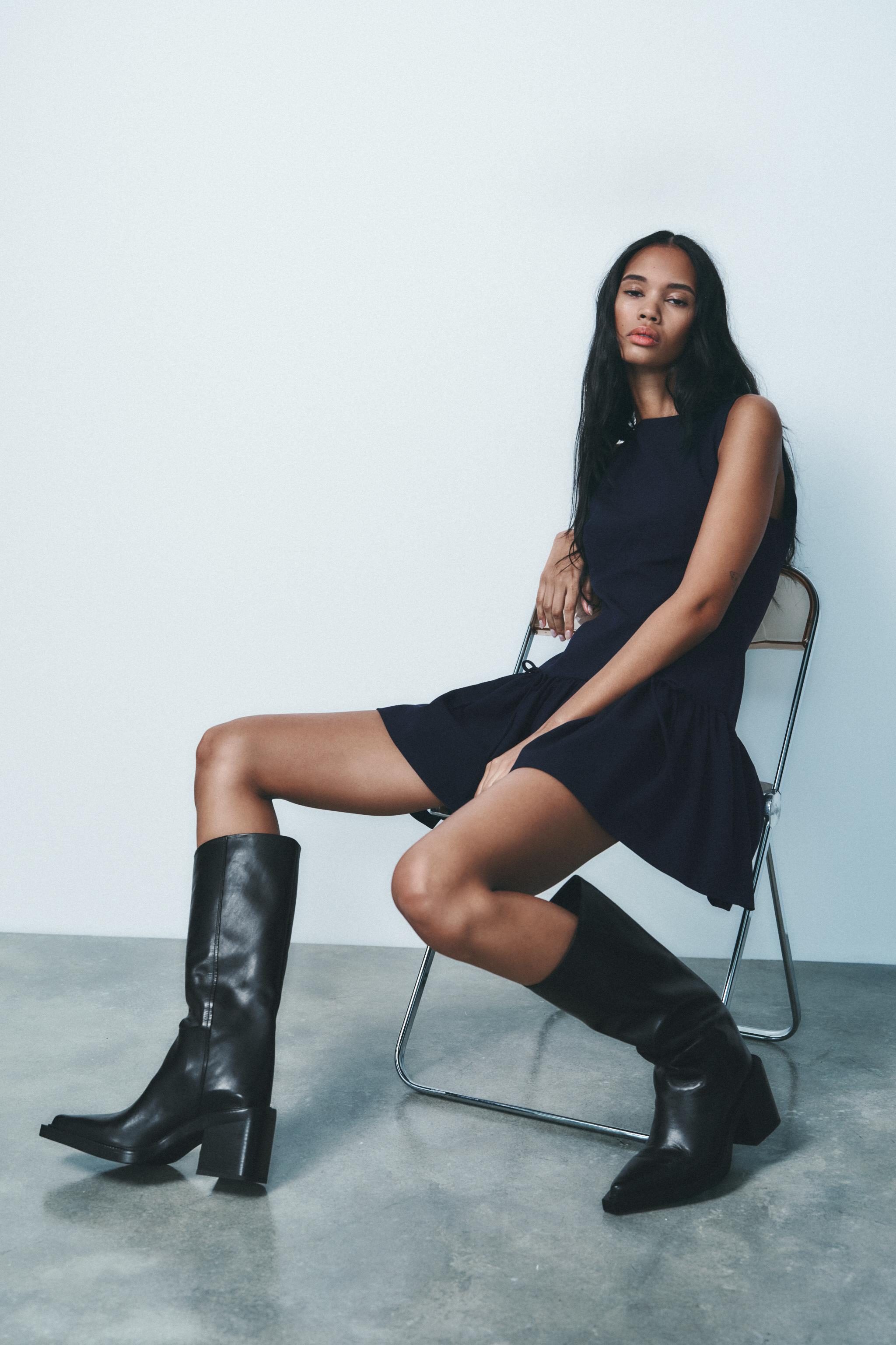 ZARA 新品 未使用 ブロックヒール付き ニーハイブーツ