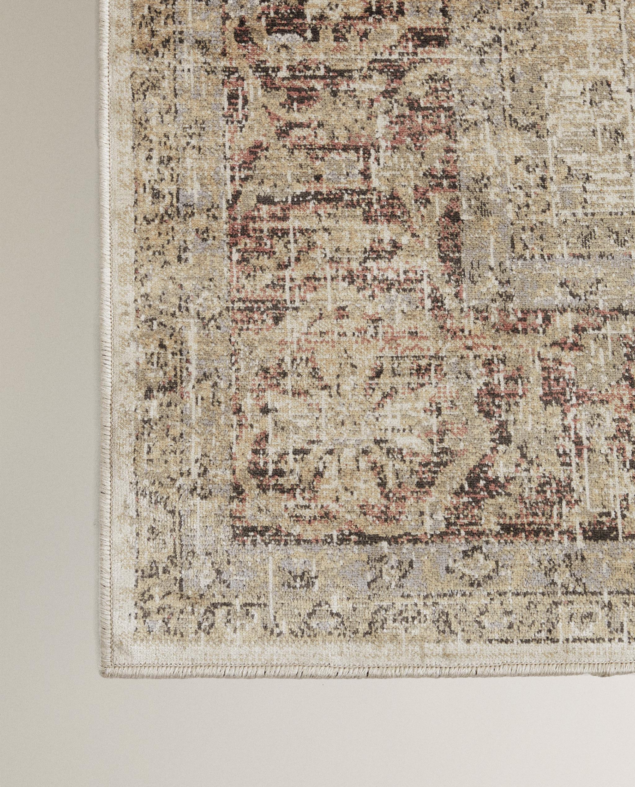 RECTANGULAR VINTAGE-EFFECT RUG | Zara Home United States of America
