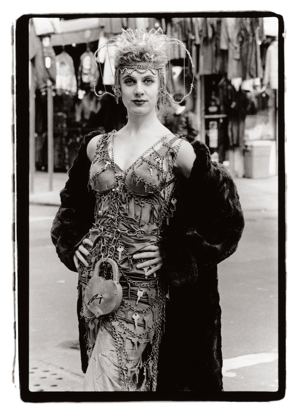 Amy Arbus: 'On the Street 1980-1990' - The New York Times