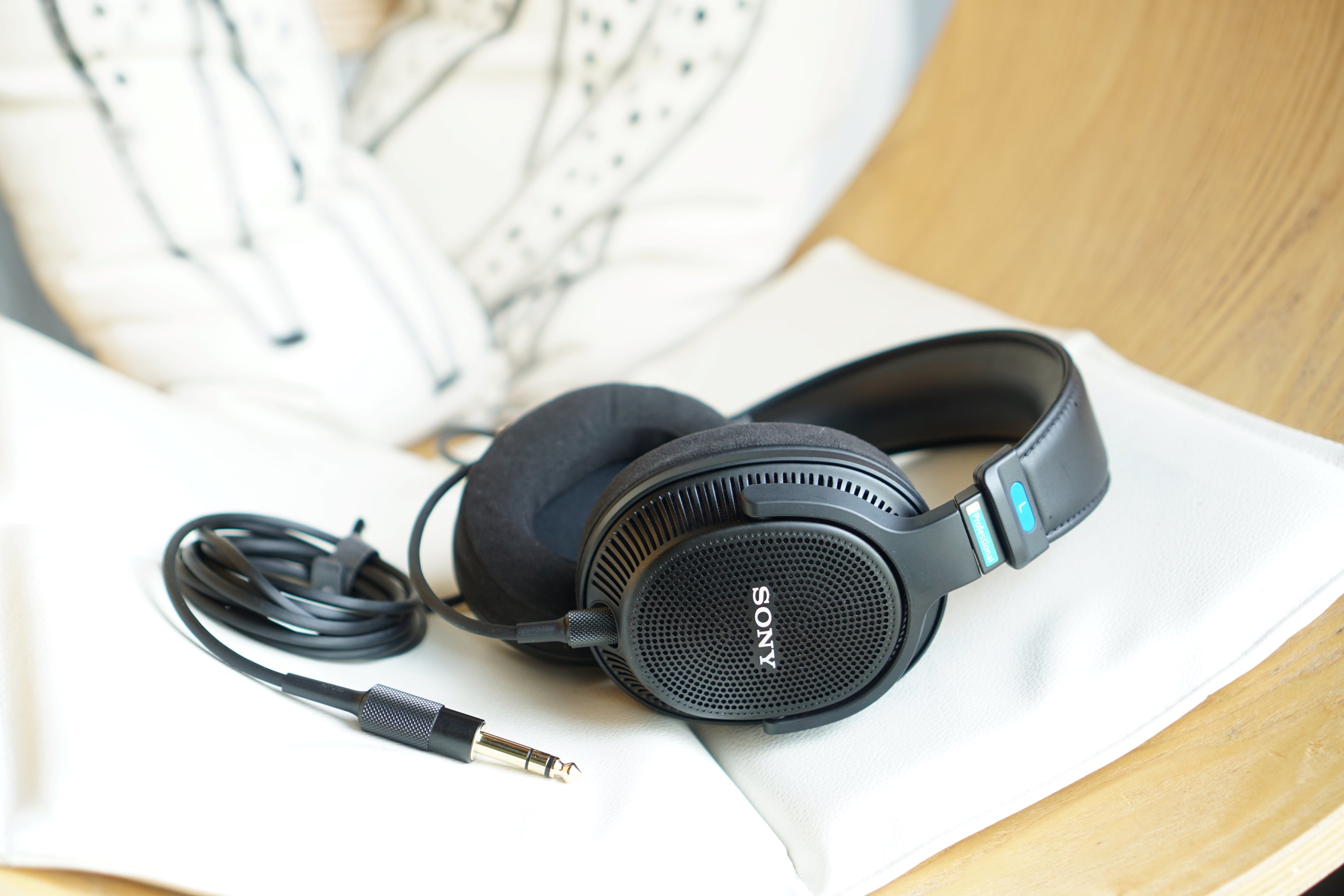 Sony MDR-MV1 | First impressions