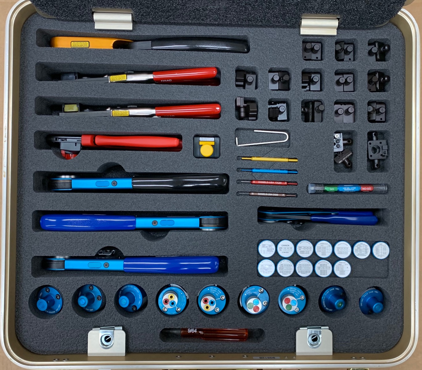 DMC584 Canadair Regional Jet Tool Kit (100/200) - In Stock at