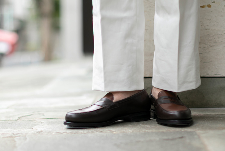 伝統の英国ローファー、その最新スタイル | STRASBURGO