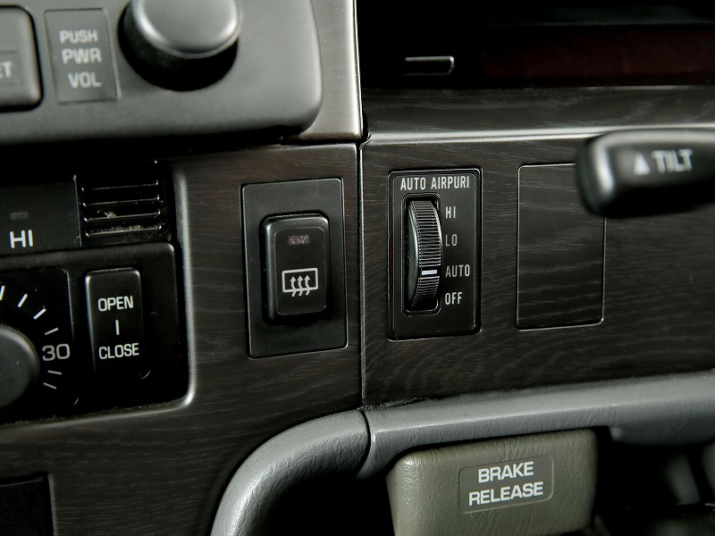 トヨタ マークii 2.5GTツインターボ JZX81 シートカバー付 純正AW