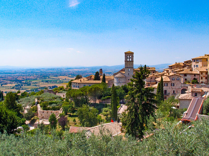 フィレンツェから日帰りで行ける近郊の観光地｜海外旅行のSTW