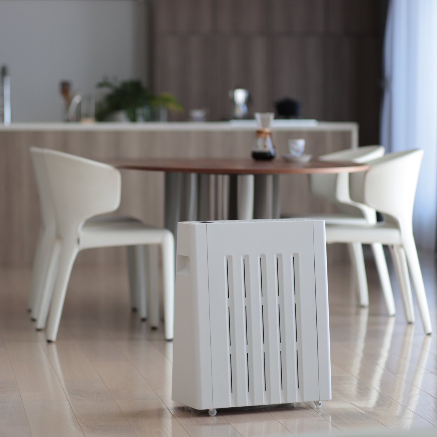 ユーレックス/ヘリテイジヒーター -風・音・臭いなしで部屋をあたため