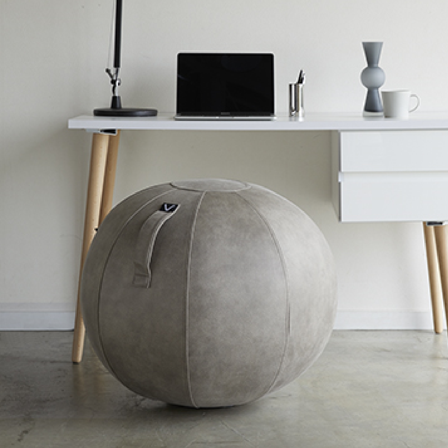 Vivora/シーティングボール レザーレット -お手軽エクササイズ！傍に