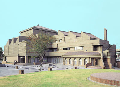 内井昭蔵の建築Ⅱ: 建築とインテリアのデザイン