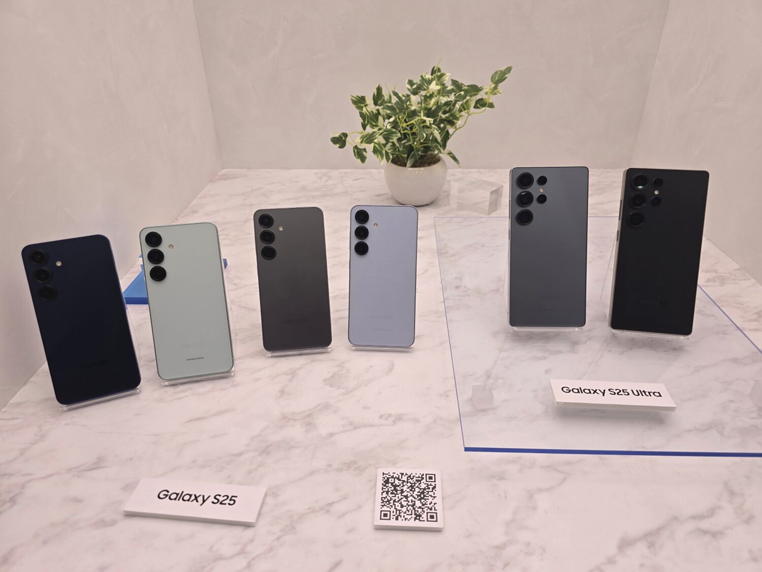 特報】Galaxy S25 Ultra・Galaxy S25、2/14国内発売決定！実機を
