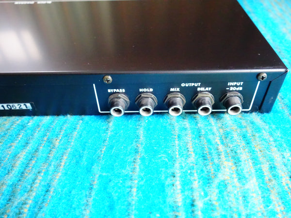 Vesta Kozo (Vesta Kaza) DIG-410 Digital Delay - Rare 80's Vintage