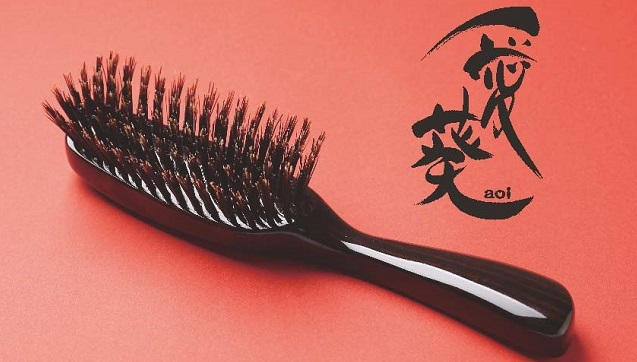 百年の伝統、品質が生み出す、究極のツヤ髪。亥年に最高級の猪毛100%の