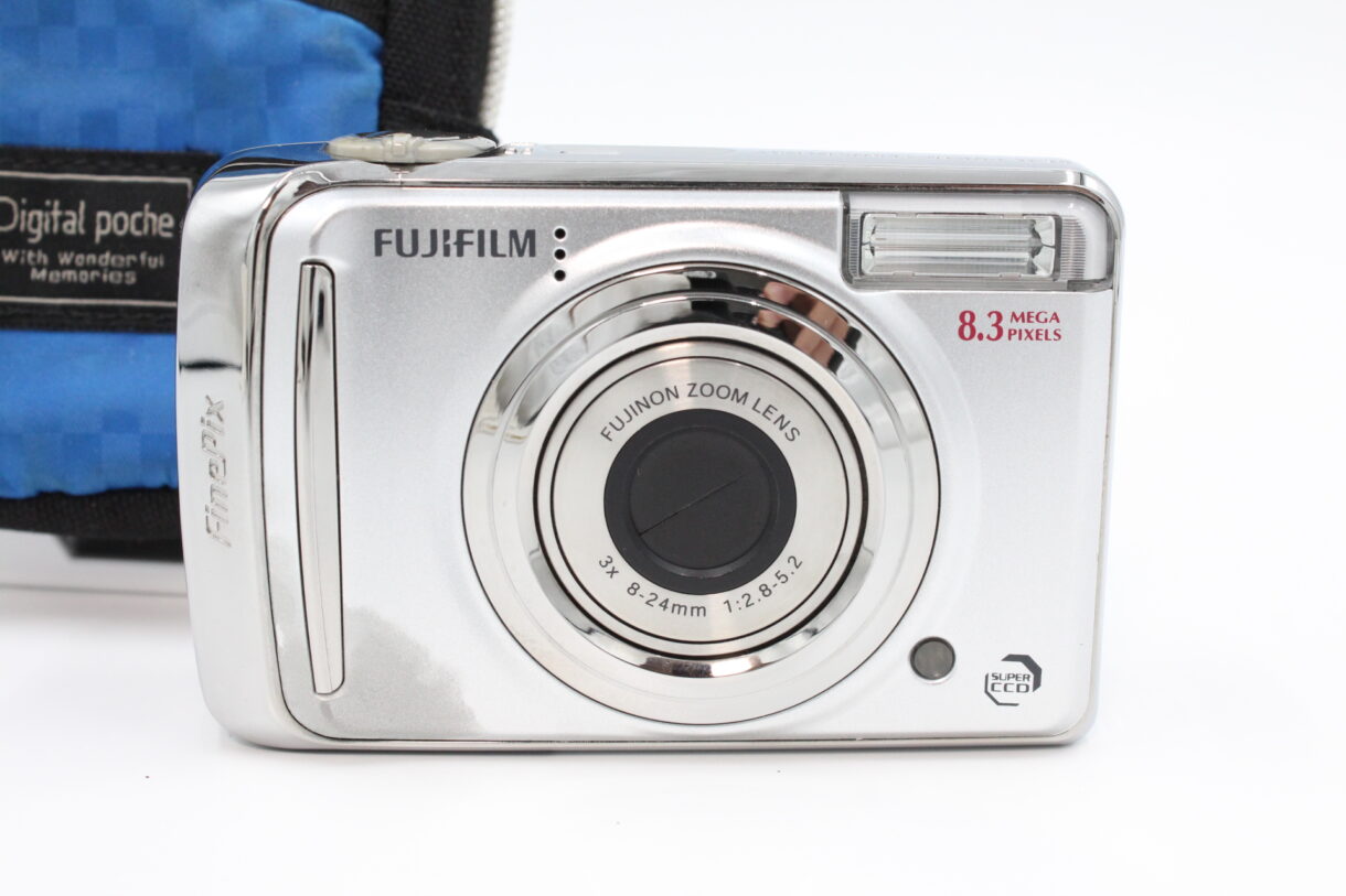良品】FUJIFILM 富士フイルム デジタルカメラ FinePix