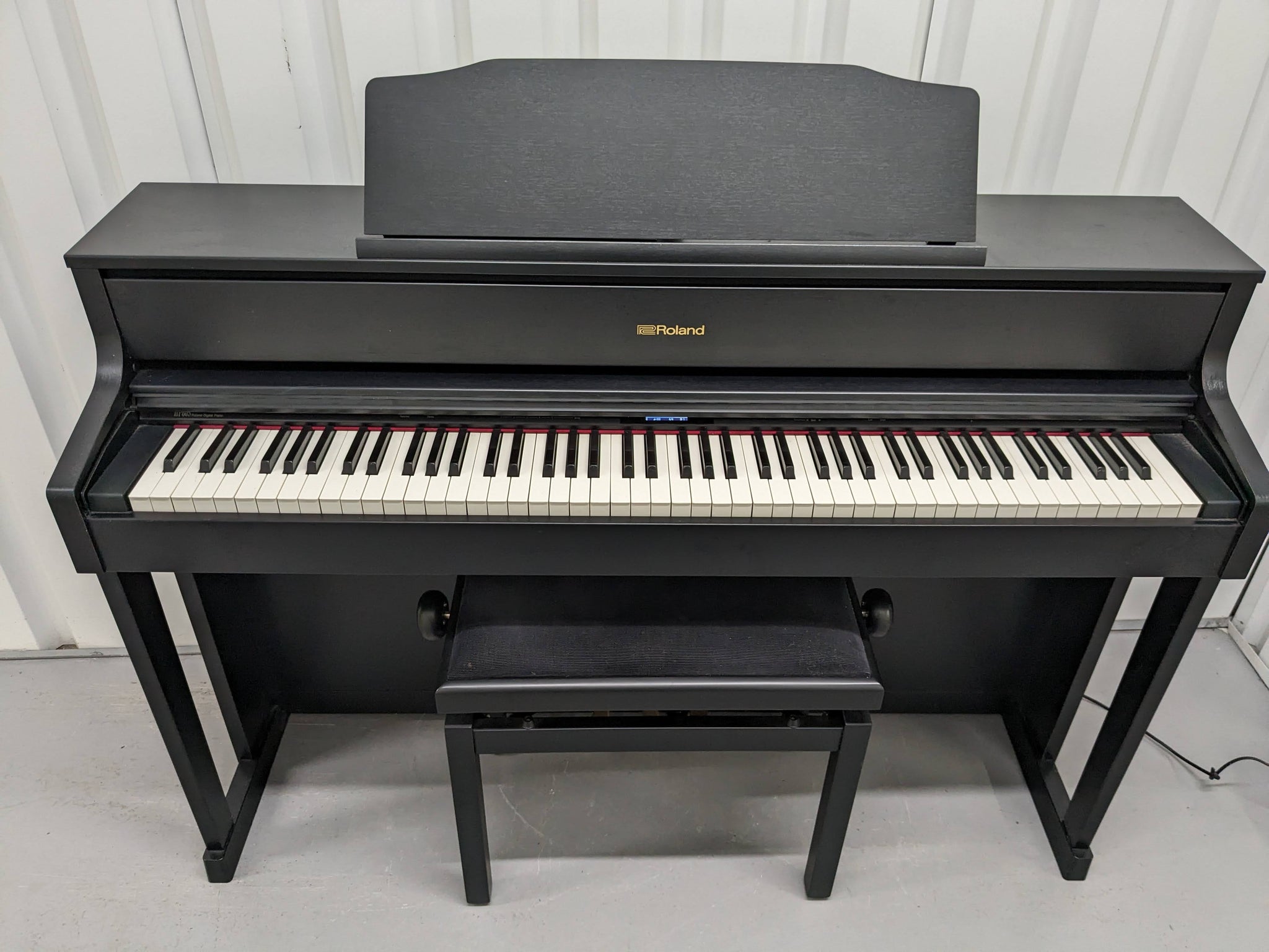 Roland HP605 digital piano and stool in satin black finish stock