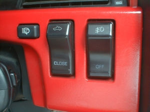 輸出用リアフォグランプスイッチ