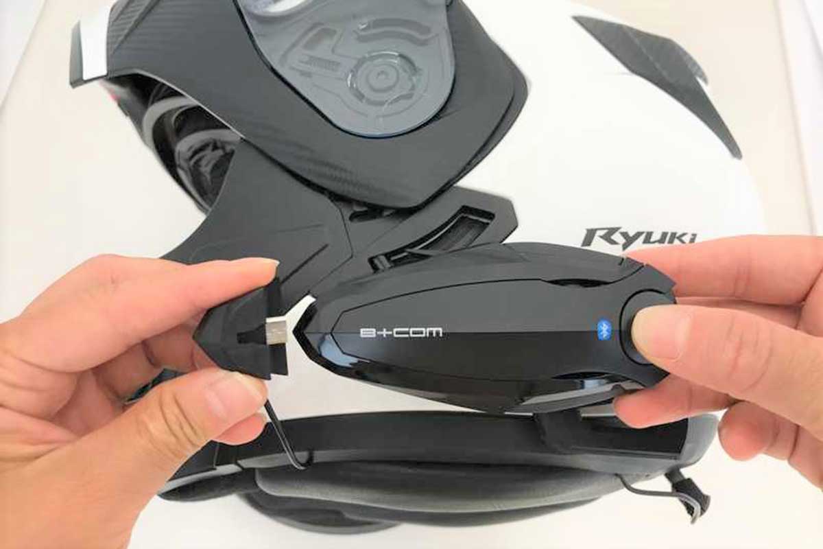 B+COM SB6X バイク用インカム システムヘルメット取付方法 OGK KABUTO