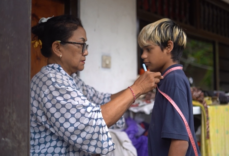 A visit to the tailor